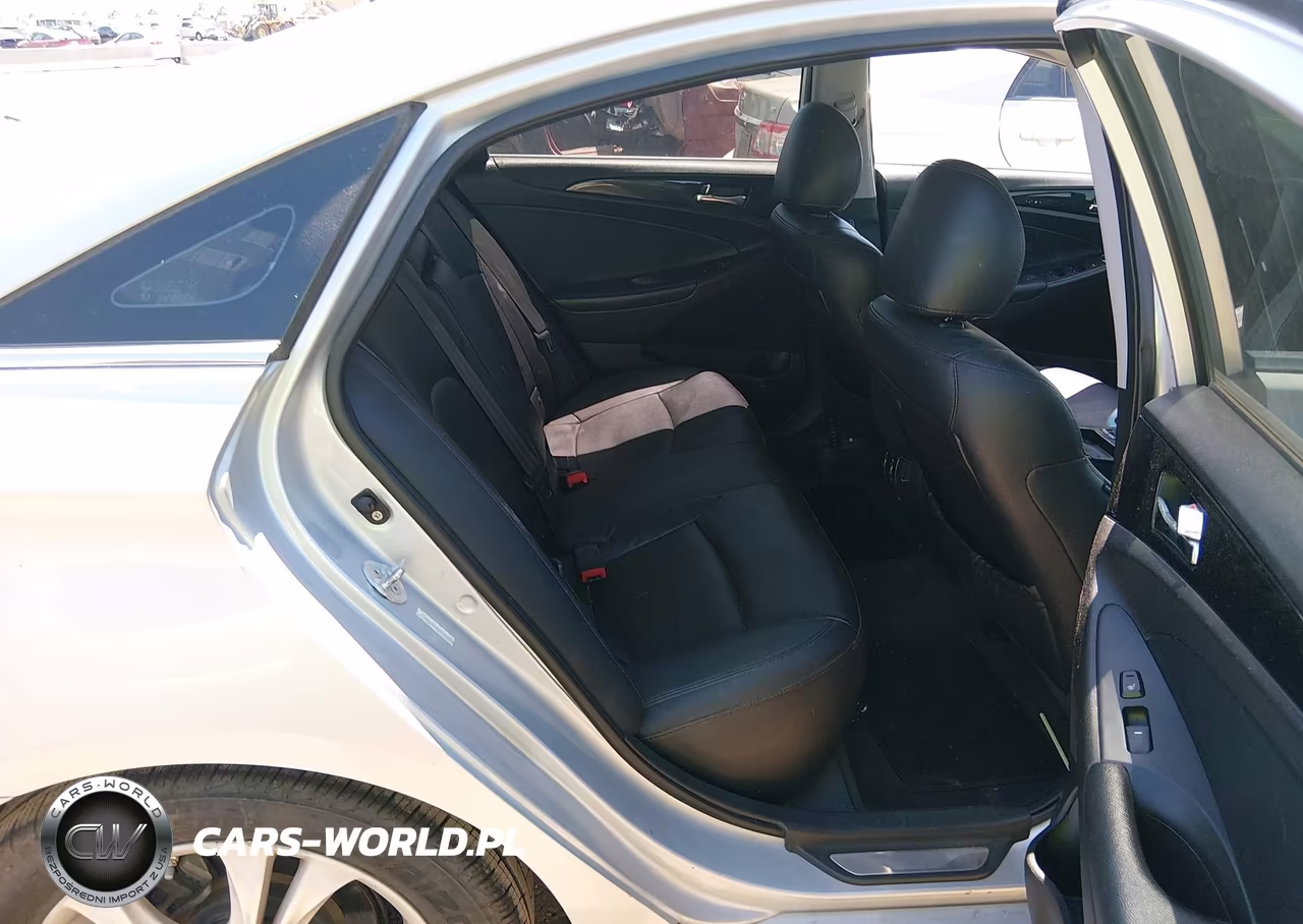 2011 Hyundai Sonata Limited VIN:5NPEC4ACXBH139071 - 8