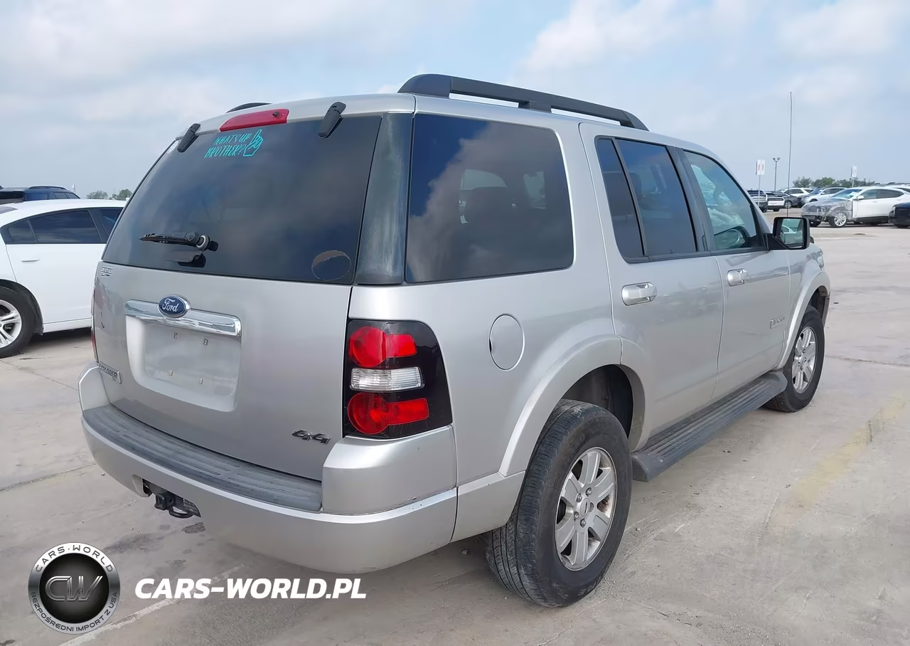 2008 Ford Explorer Xlt VIN:1FMEU73E58UA29102 - 4
