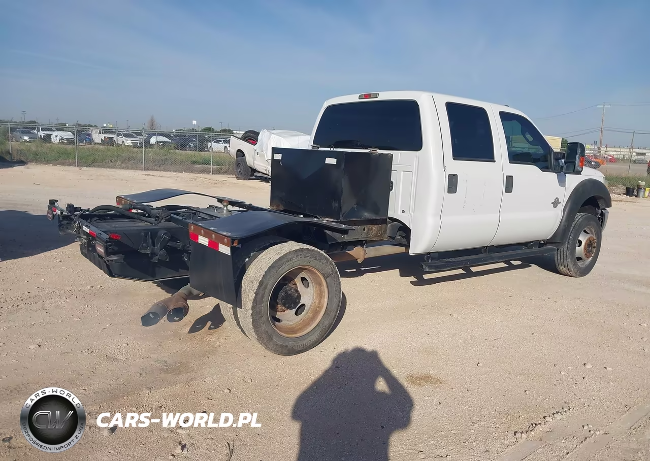 2012 Ford F-550 Chassis Xl VIN:1FD0W5HT8CEC35615 - 4