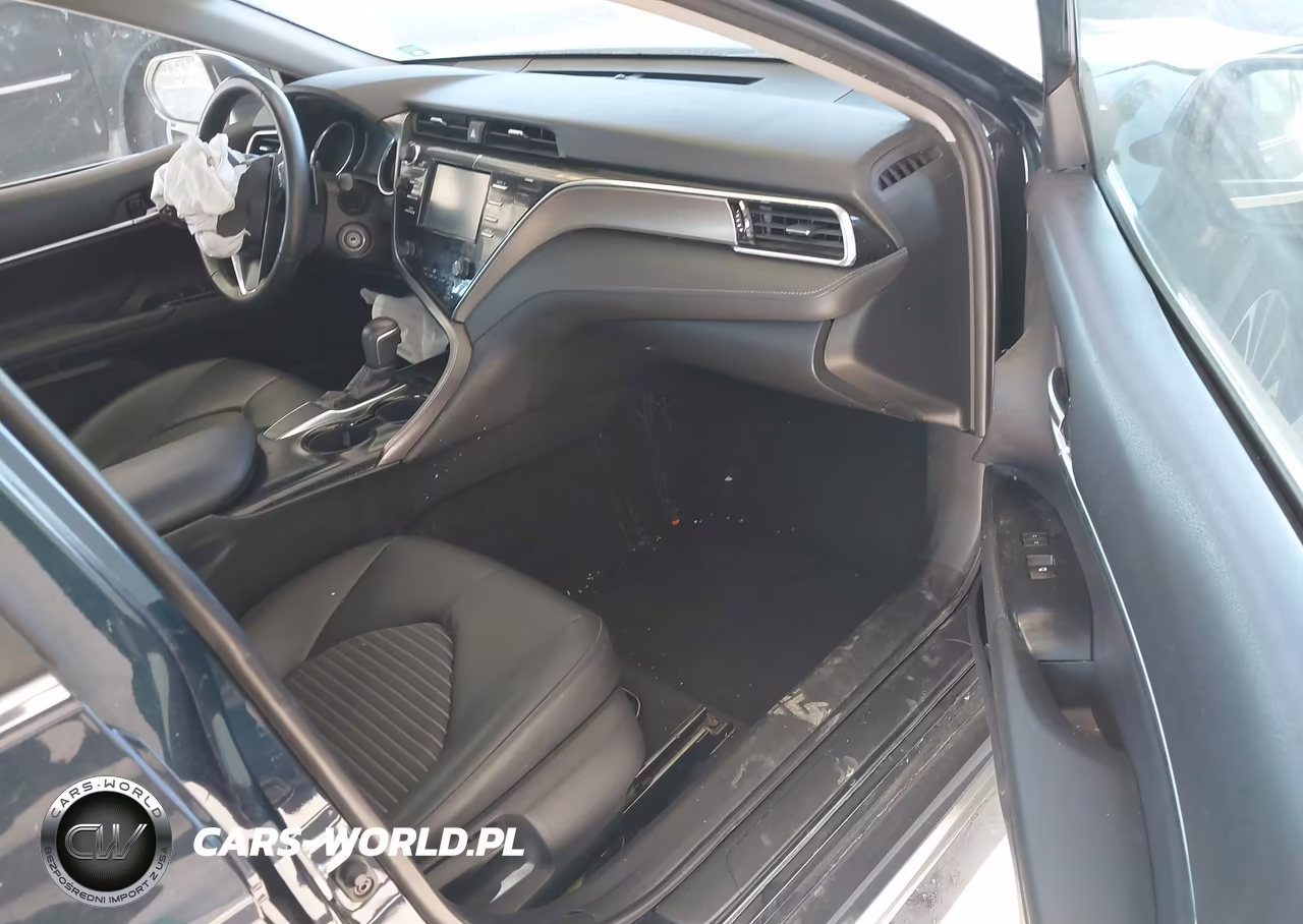 2018 Toyota Camry Se VIN:4T1B11HK3JU623250 - 5