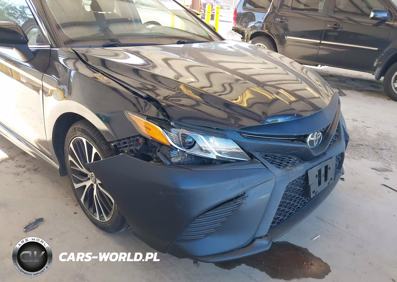 2018 Toyota Camry Se VIN:4T1B11HK3JU623250 - 6