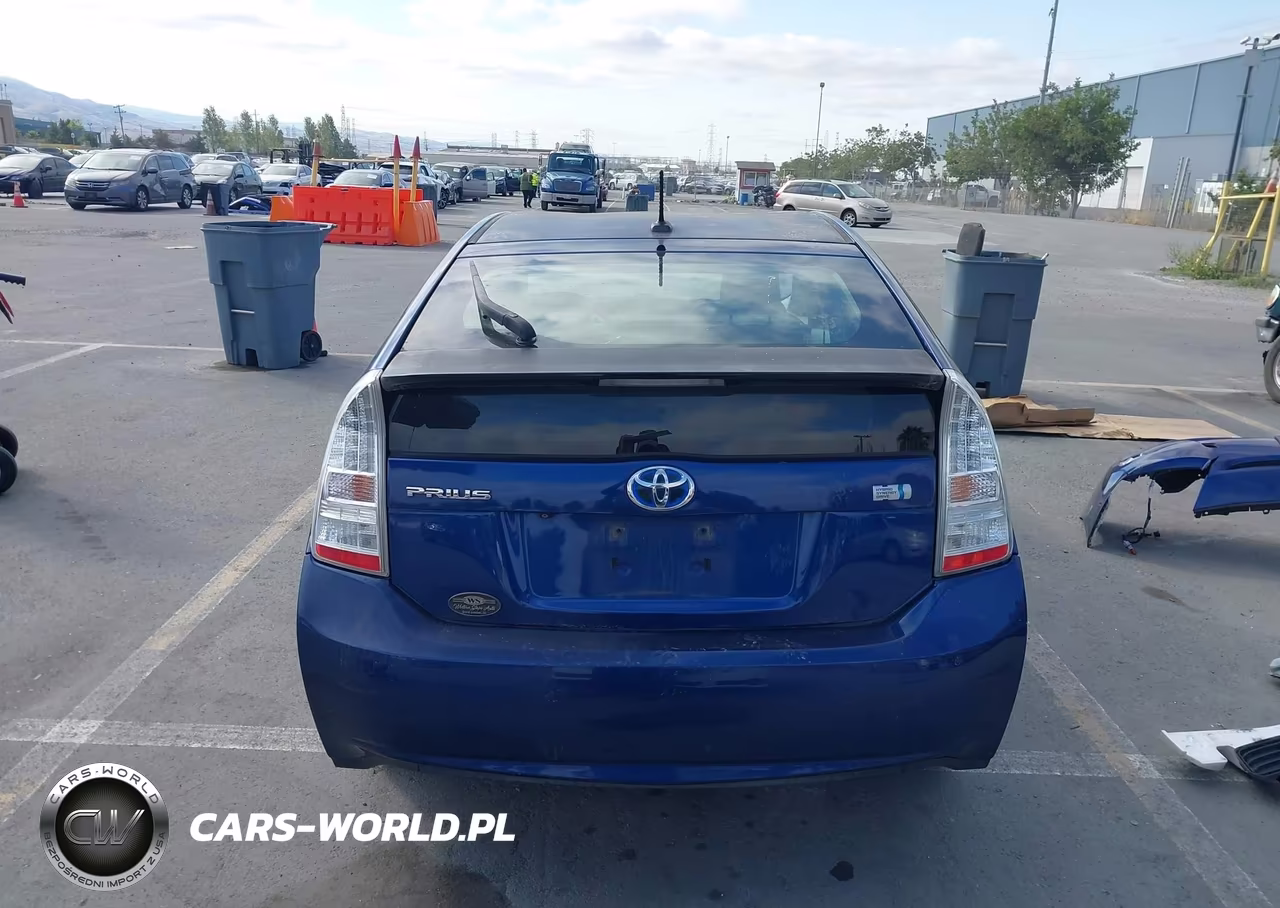 2011 Toyota Prius Three VIN:JTDKN3DU0B0247191 - 17