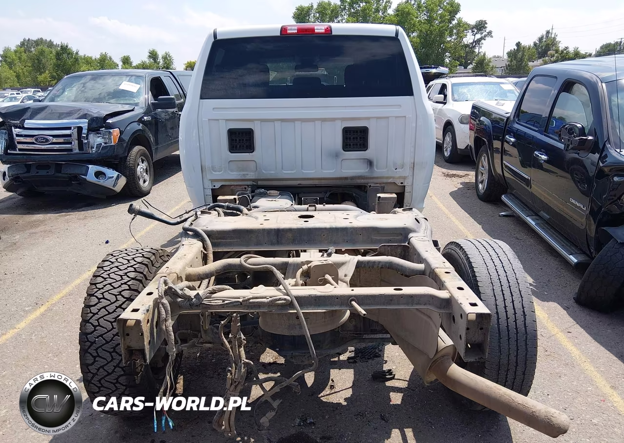 2015 Ram 2500 Tradesman VIN:3C6UR5HJ7FG537722 - 16