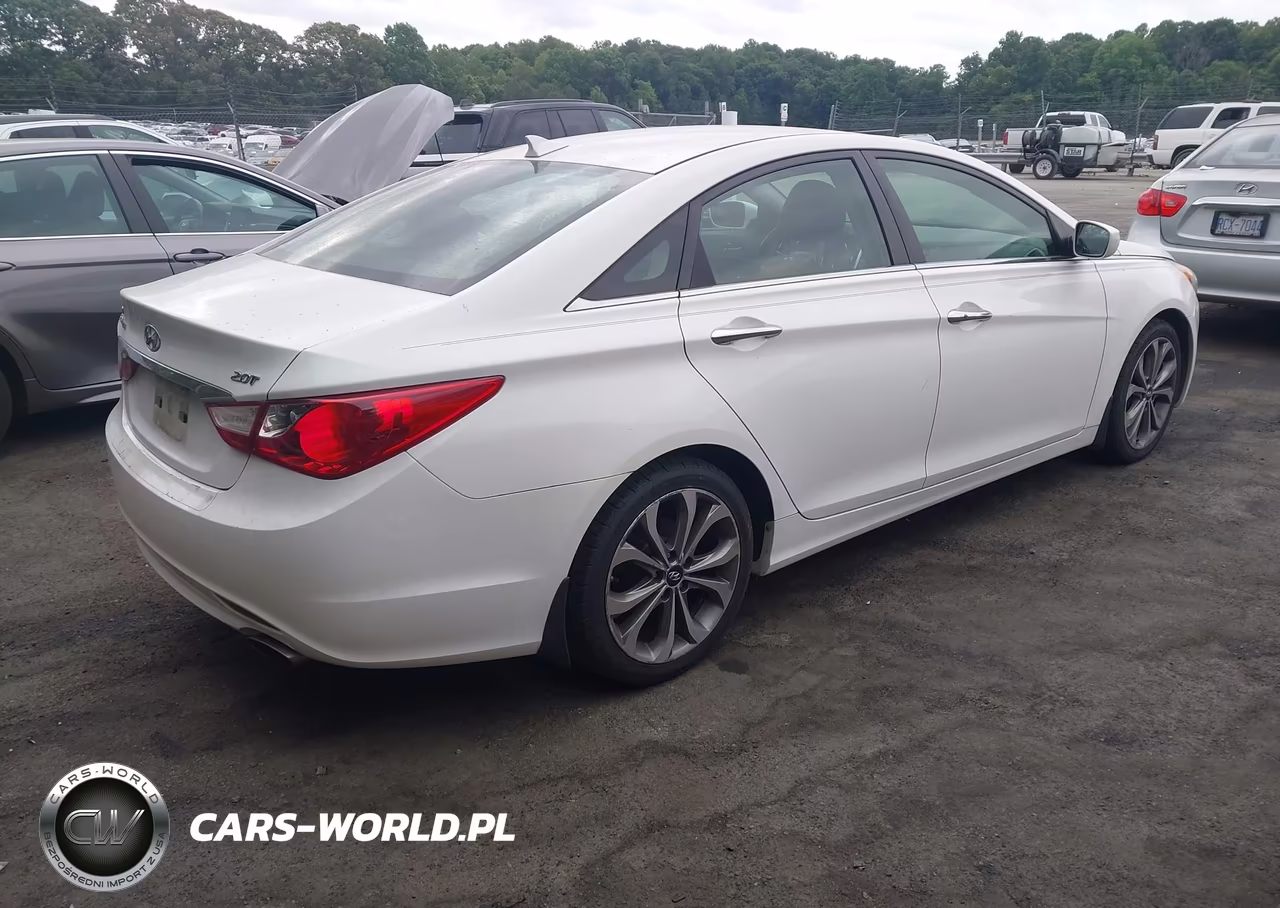 2013 Hyundai Sonata Se 2.0T VIN:5NPEC4AB9DH642407 - 4