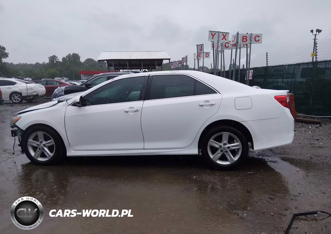 2014 Toyota Camry Se VIN:4T1BF1FK7EU319610 - 14