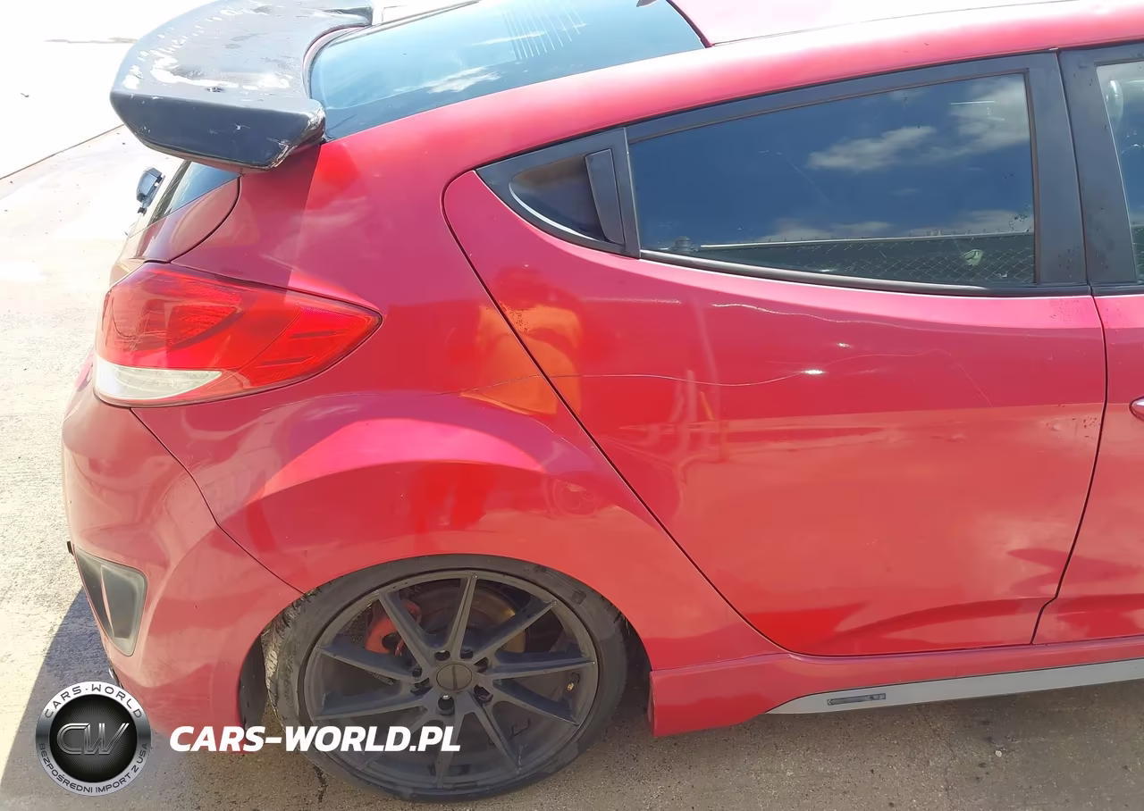 2014 Hyundai Veloster Turbo W-Black VIN:KMHTC6AE9EU206916 - 16