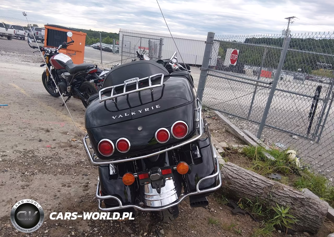 1999 Honda Gl1500 Cf VIN:1HFSC4105XA000088 - 6