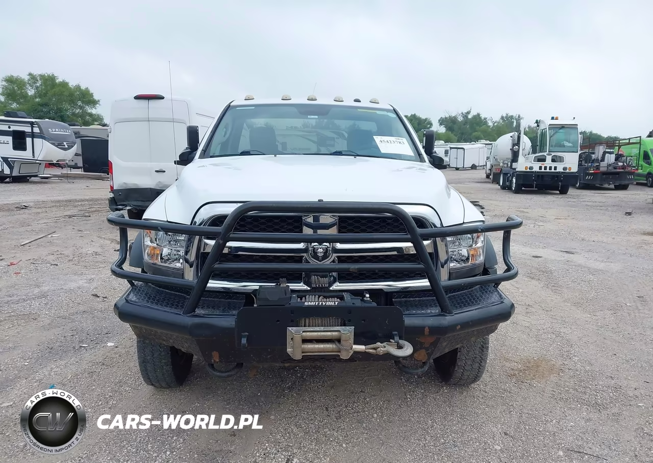 2016 Ram 5500 Chassis Tradesman-Slt VIN:3C7WRNBL2GG307733 - 14