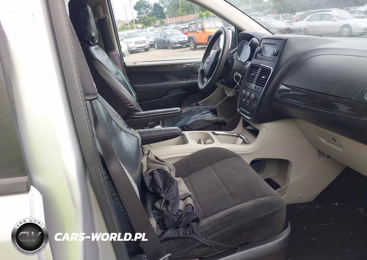 2012 Dodge Grand Caravan Sxt VIN:2C4RDGCGXCR203310 - 5