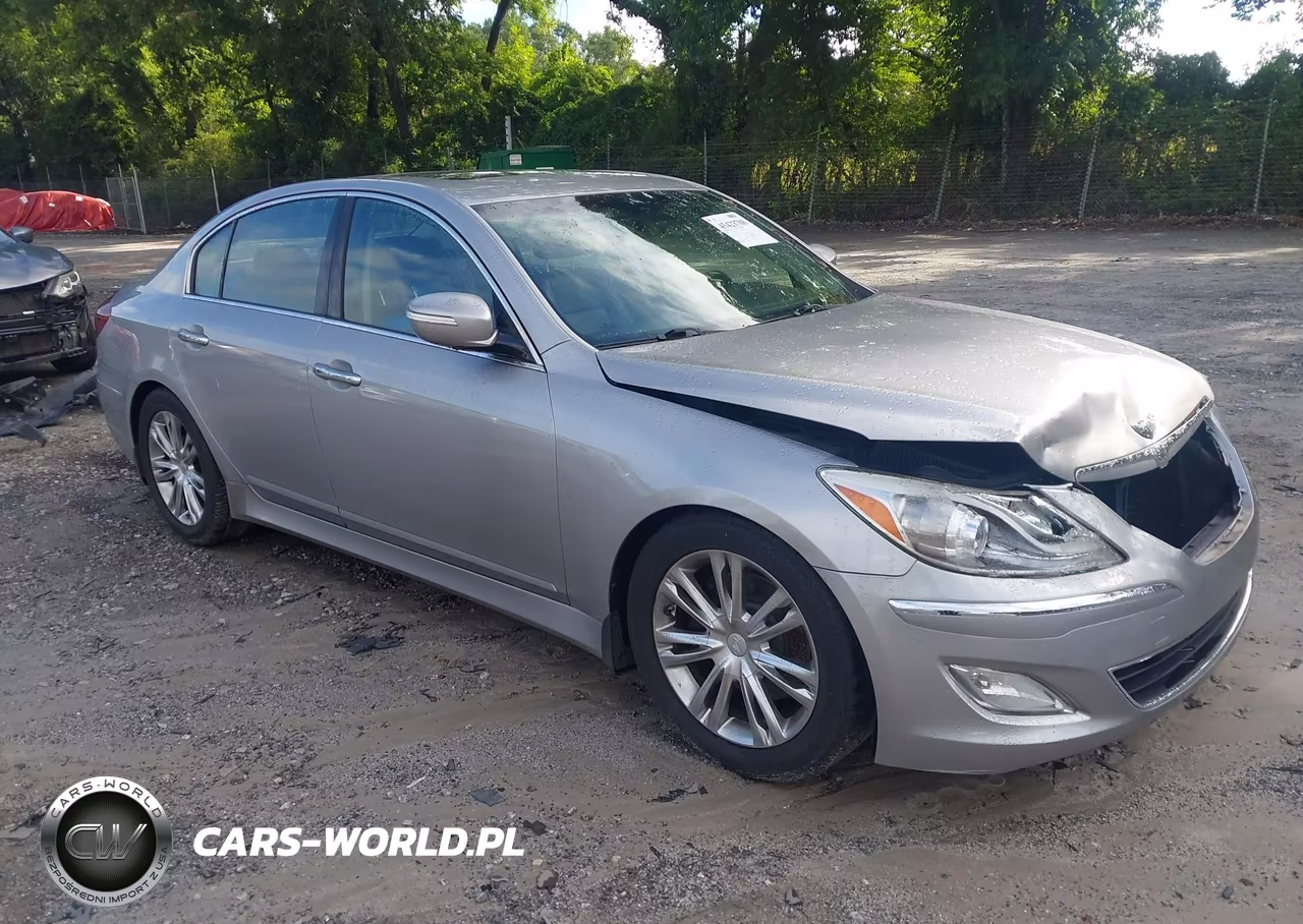 2013 Hyundai Genesis 3.8 – zdjęcie 1 z 12