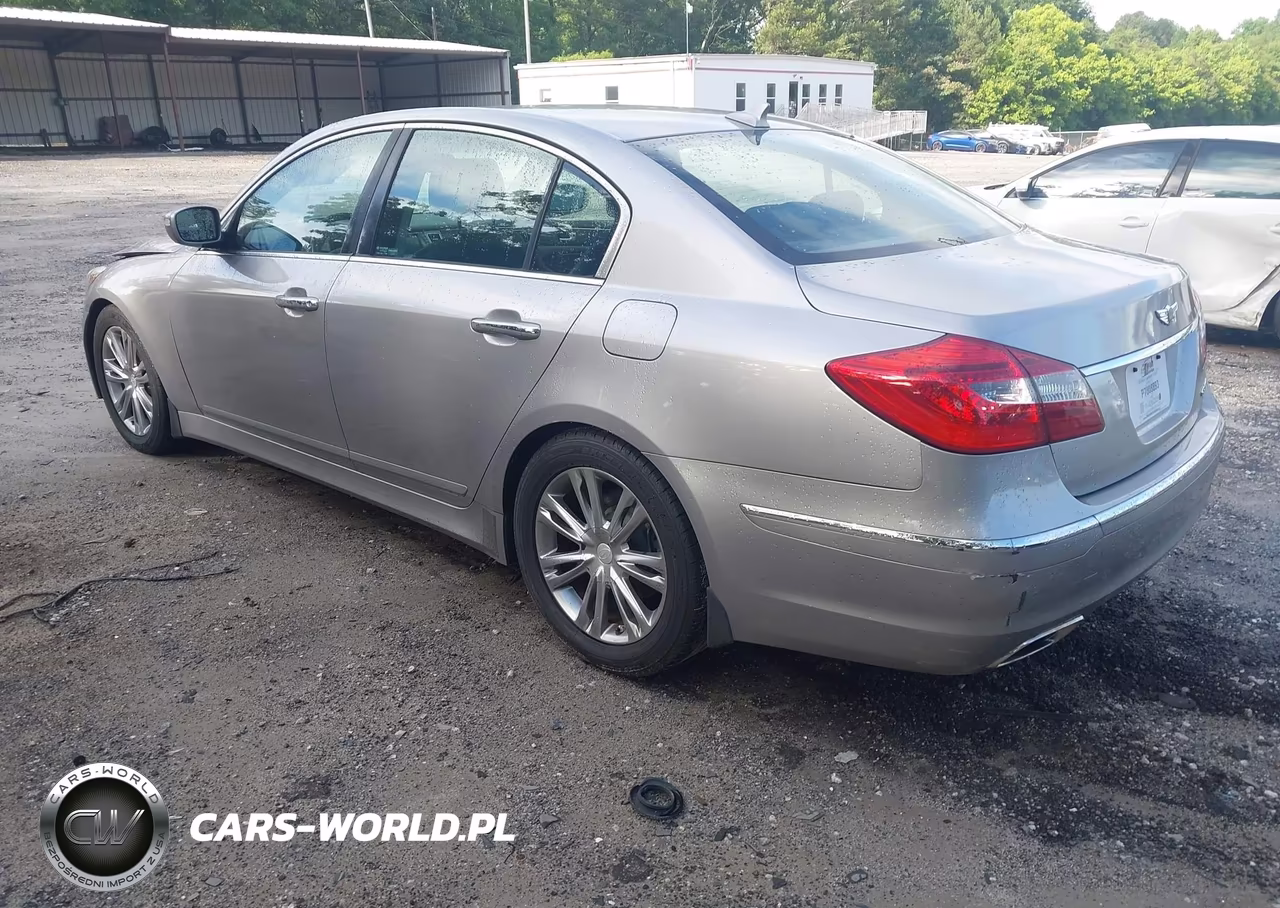 2013 Hyundai Genesis 3.8 VIN:KMHGC4DD3DU213125 - 3