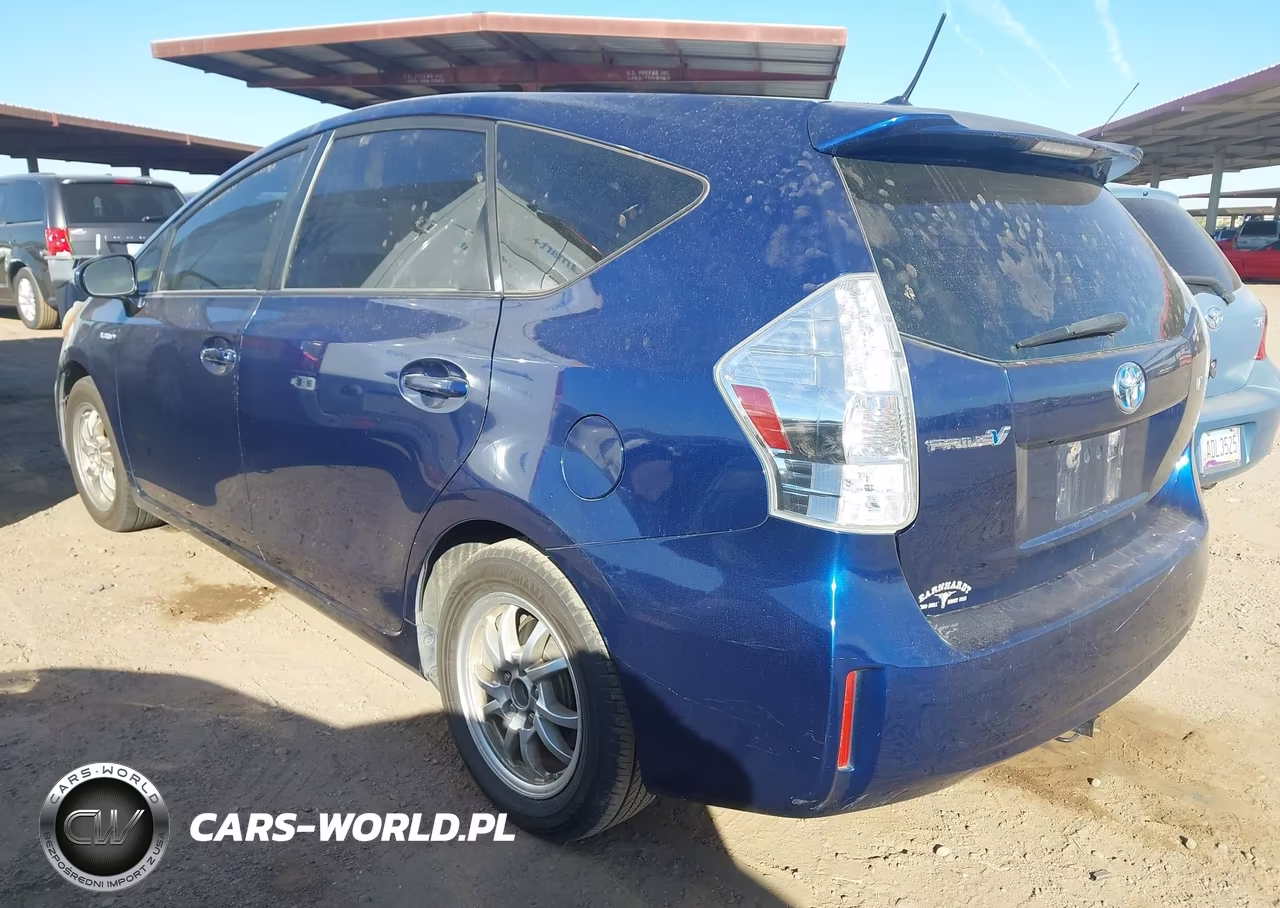 2014 Toyota Prius V Two VIN:JTDZN3EU3EJ009718 - 3