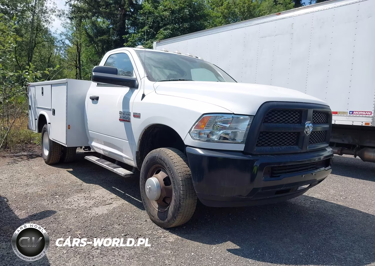 2016 Ram 3500 Chassis Tradesman-Slt