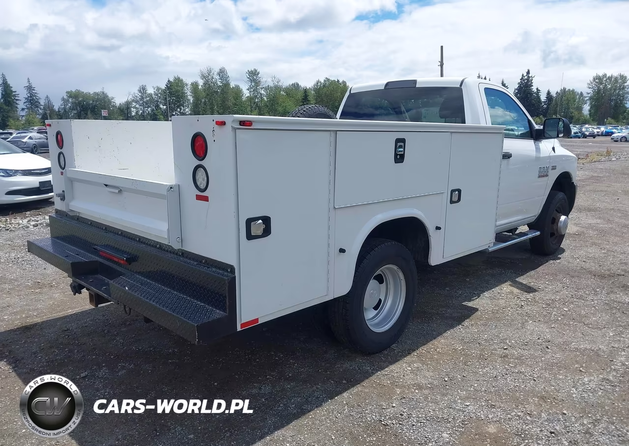 2016 Ram 3500 Chassis Tradesman-Slt VIN:3C7WRSAJ1GG372748 - 4