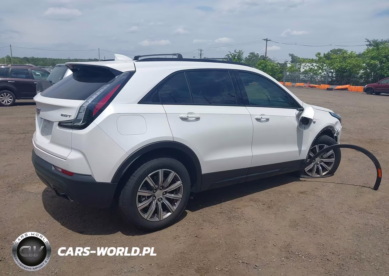 2019 Cadillac Xt4 Sport VIN:1GYFZER47KF176461 - 4