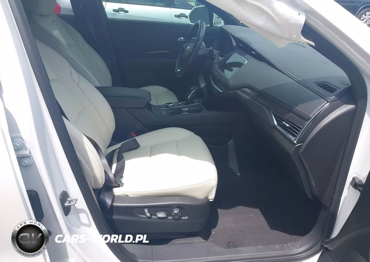 2019 Cadillac Xt4 Sport VIN:1GYFZER47KF176461 - 5
