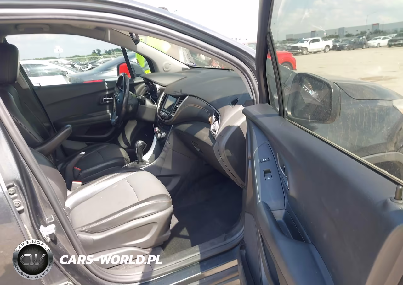 2019 Chevrolet Trax Lt VIN:3GNCJLSB7KL277199 - 5