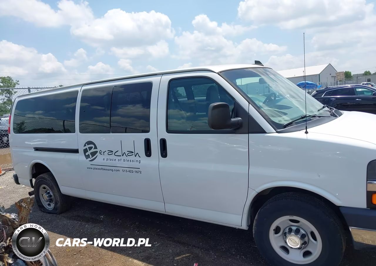 2016 Chevrolet Express 3500 Lt VIN:1GAZGPFFXG1270874 - 13