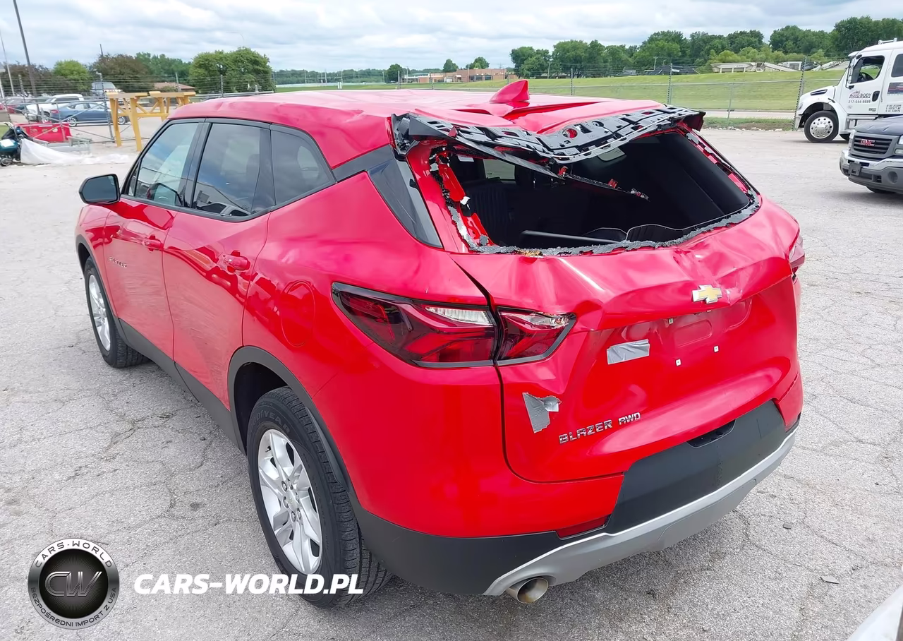 2021 Chevrolet Blazer Awd 2Lt VIN:3GNKBHRS9MS587052 - 3