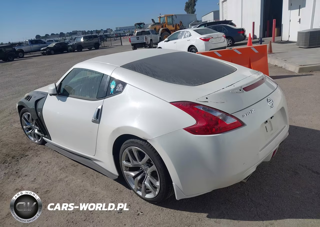 2014 Nissan 370Z VIN:JN1AZ4EH1EM634680 - 3