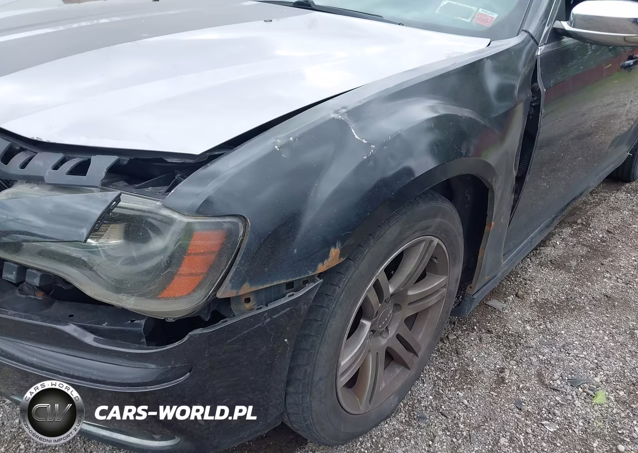 2014 Chrysler 300 VIN:2C3CCAAG4EH375774 - 12