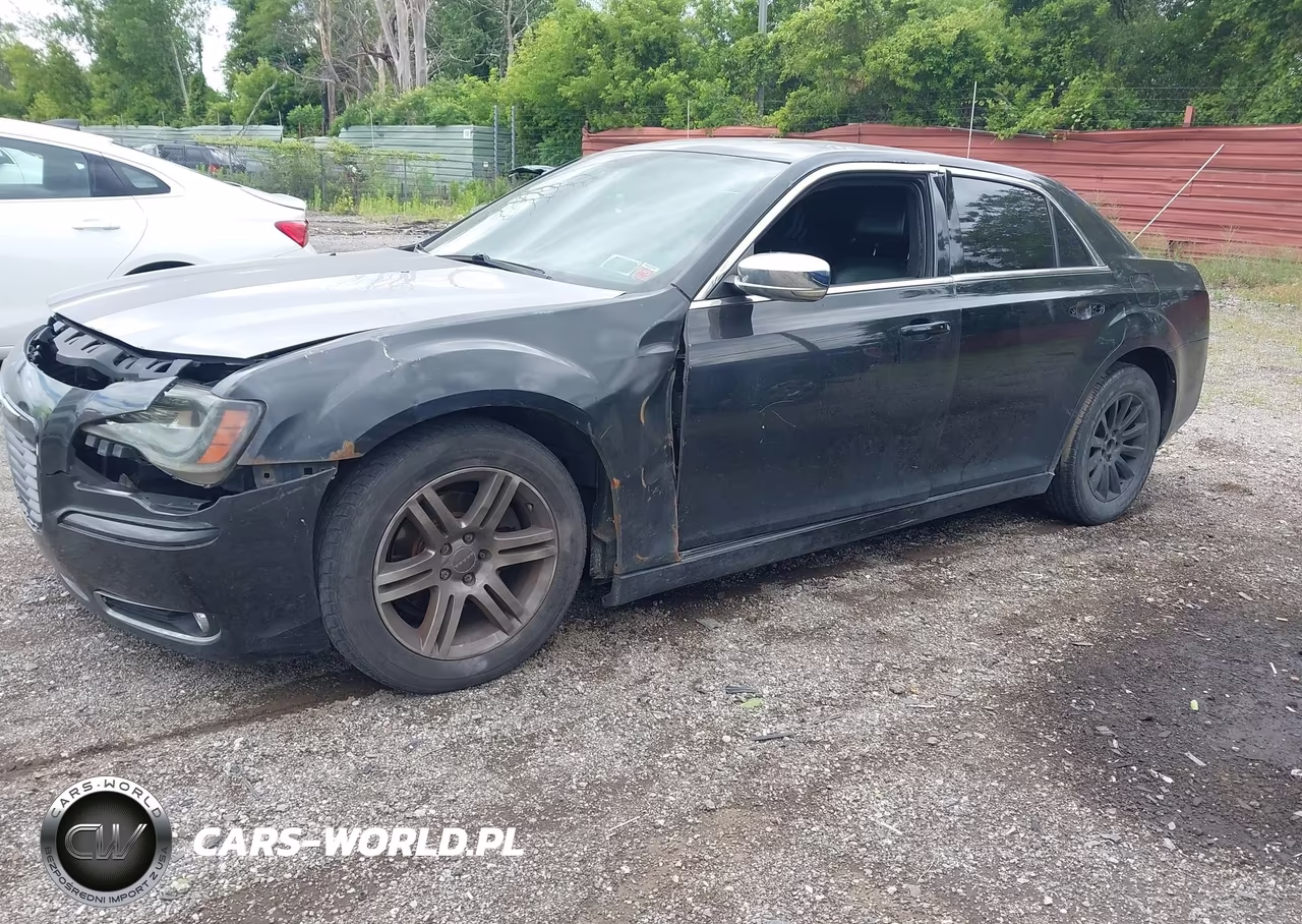2014 Chrysler 300 VIN:2C3CCAAG4EH375774 - 2