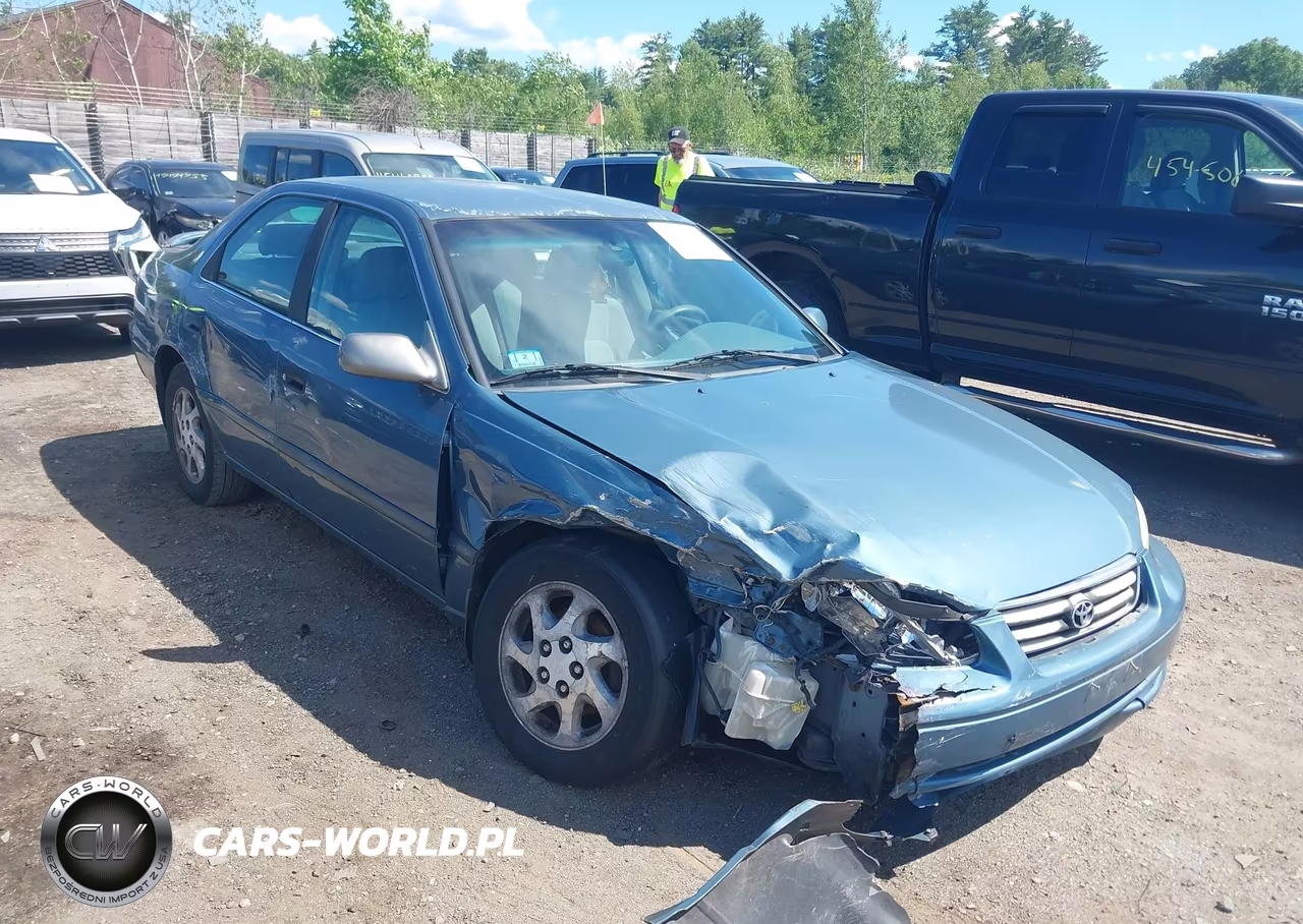 2000 Toyota Camry Le V6