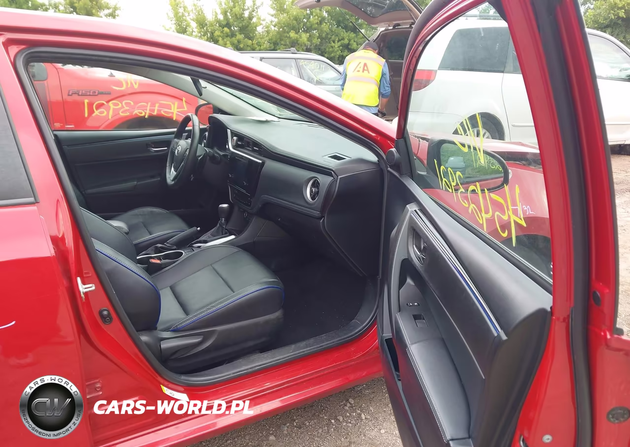 2018 Toyota Corolla Xse VIN:2T1BURHE8JC969845 - 5