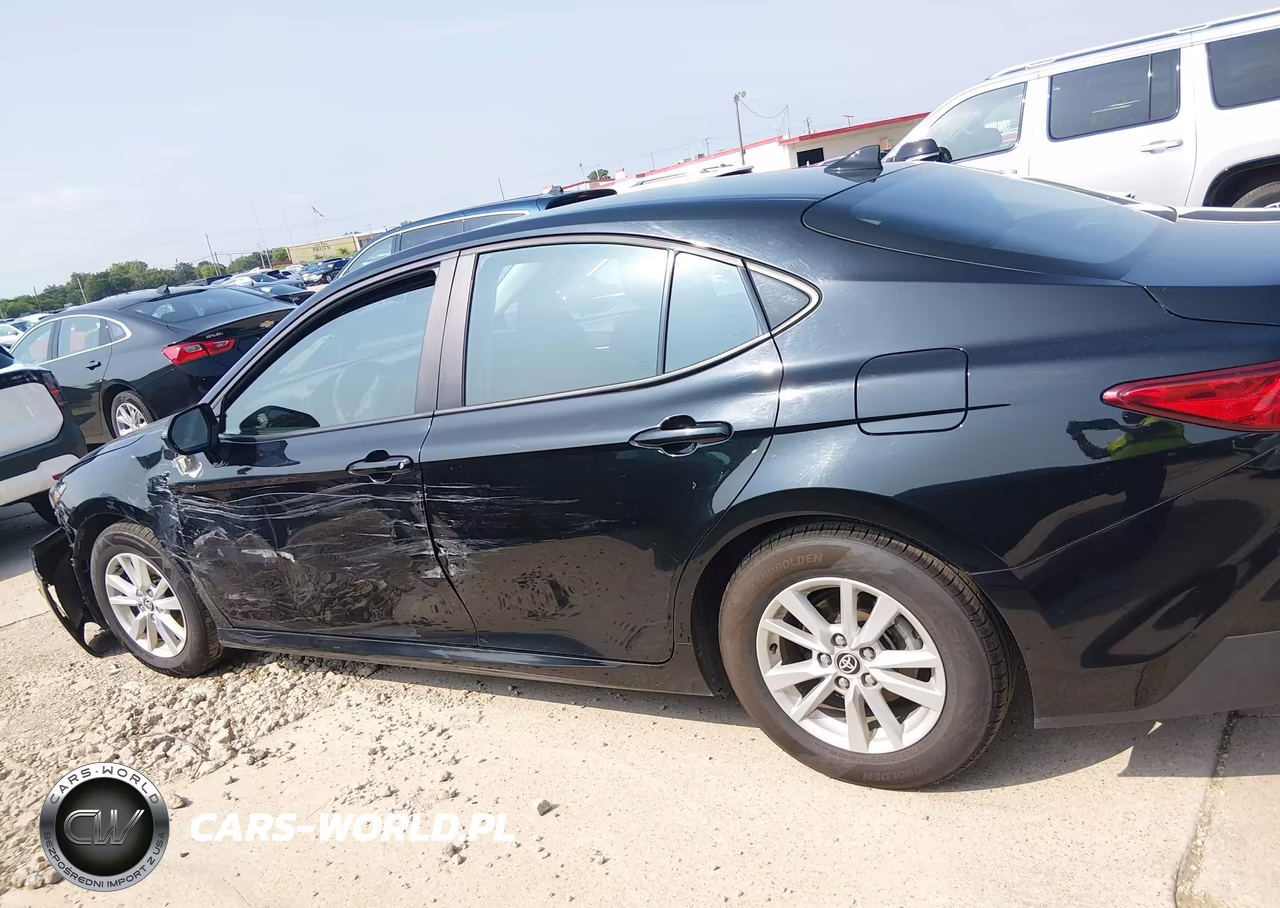 2025 Toyota Camry Le VIN:4T1DAACK4SU508769 - 14