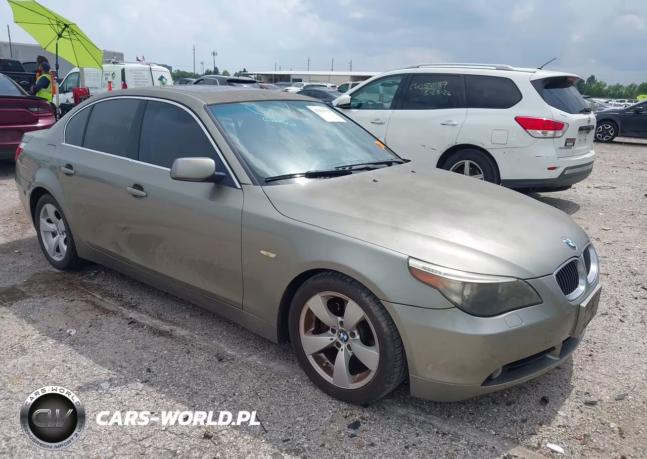 2007 BMW 525I