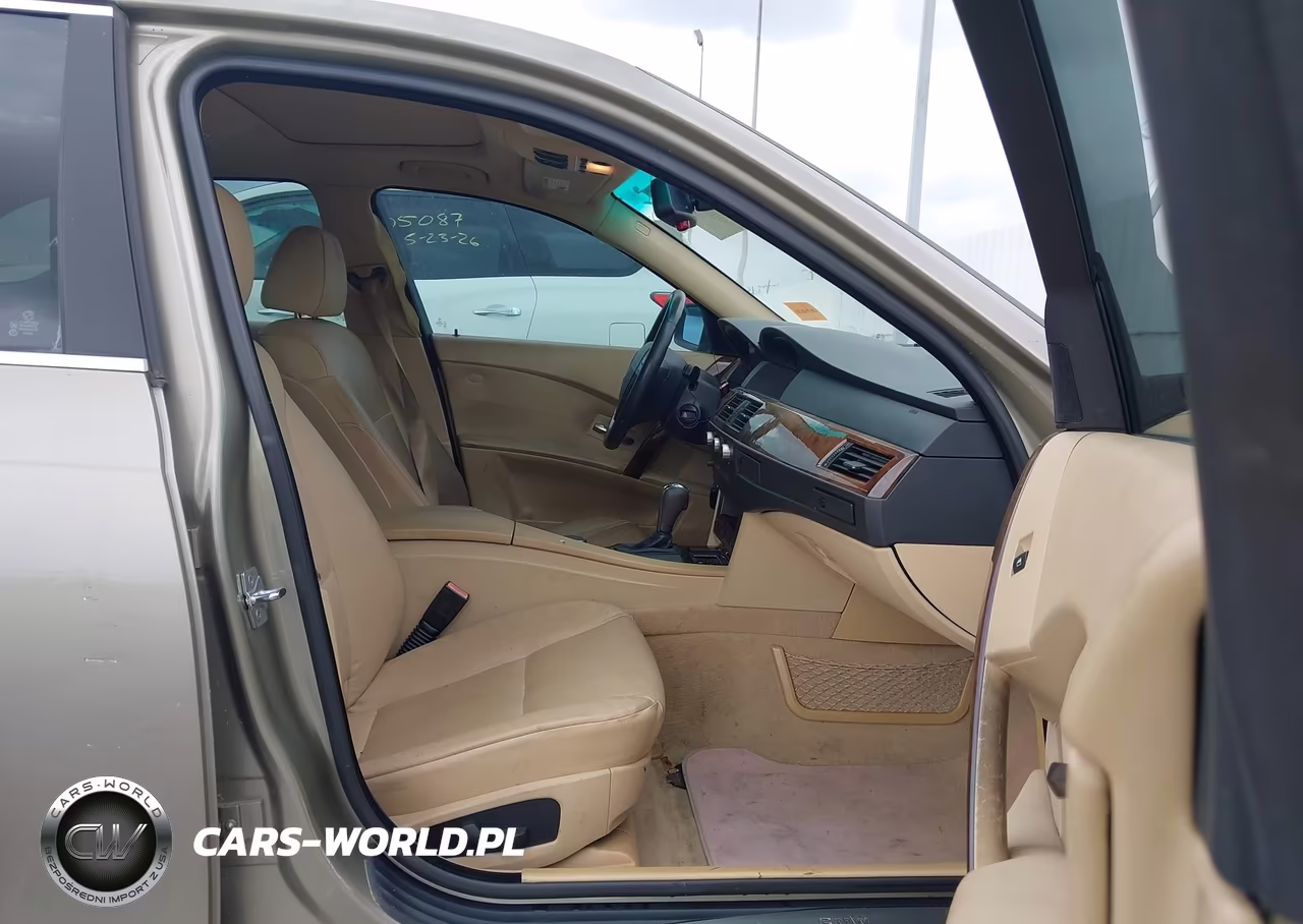 2007 BMW 525I VIN:WBANE53537CW66674 - 5