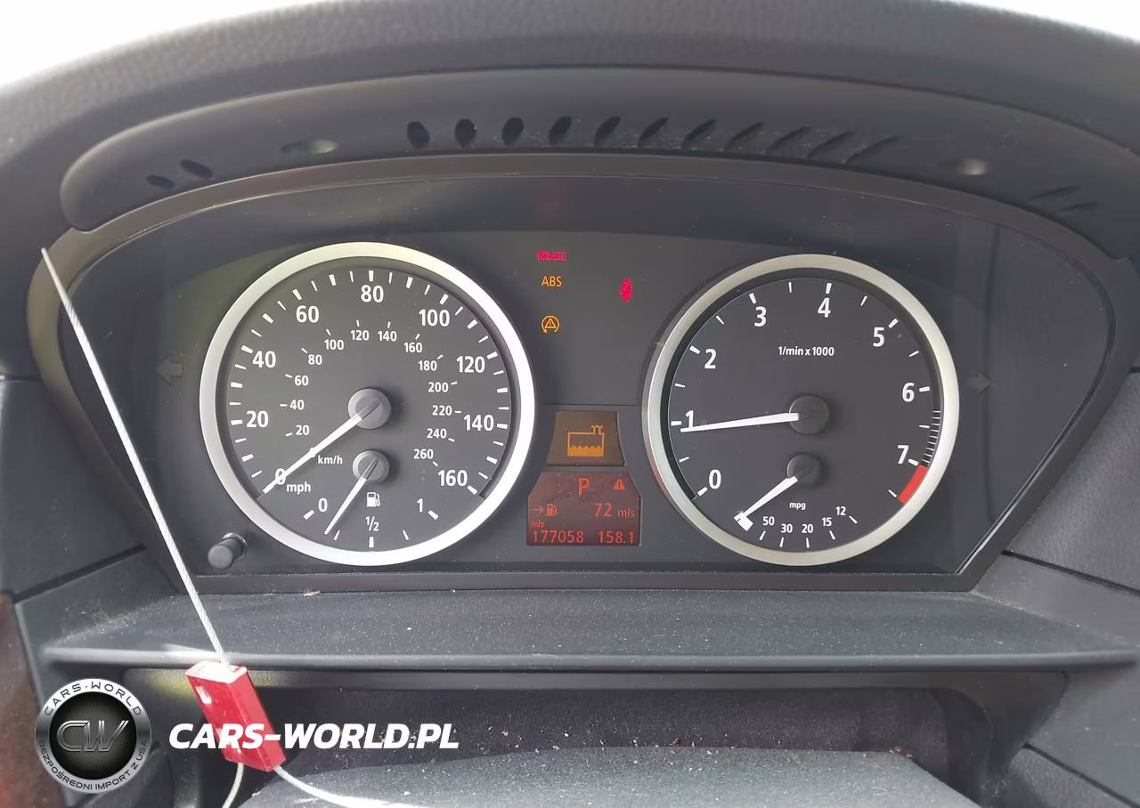 2007 BMW 525I VIN:WBANE53537CW66674 - 7