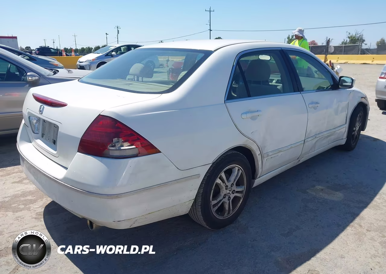 2007 Honda Accord 2.4 Se VIN:JHMCM56347C003801 - 4
