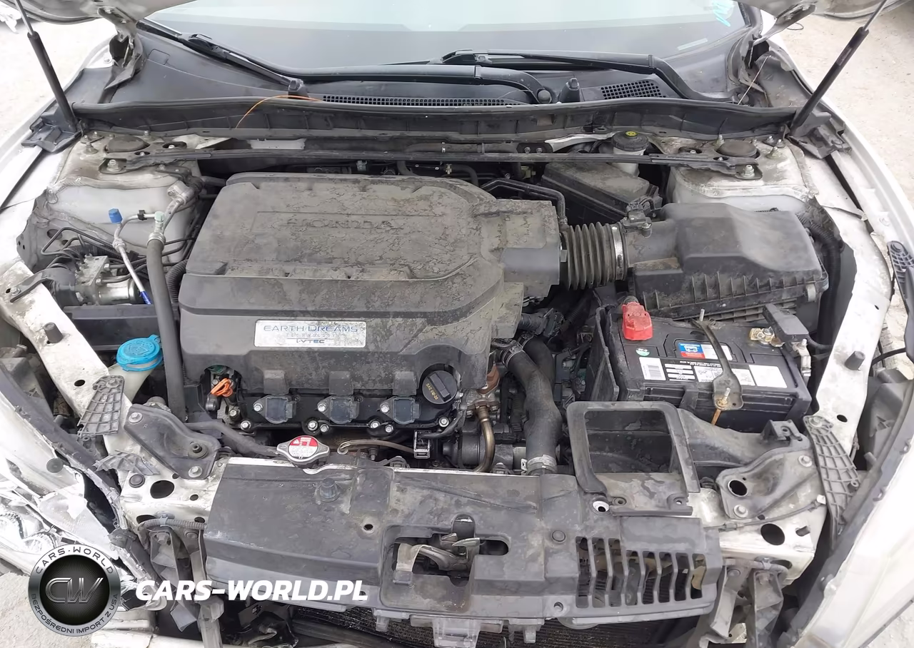2015 Honda Accord Touring VIN:1HGCR3F93FA021021 - 10