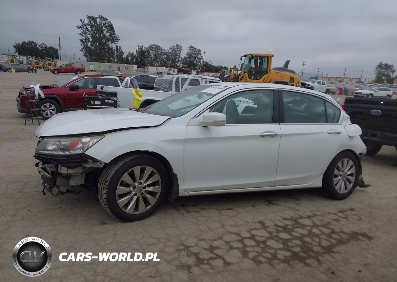 2015 Honda Accord Touring VIN:1HGCR3F93FA021021 - 15