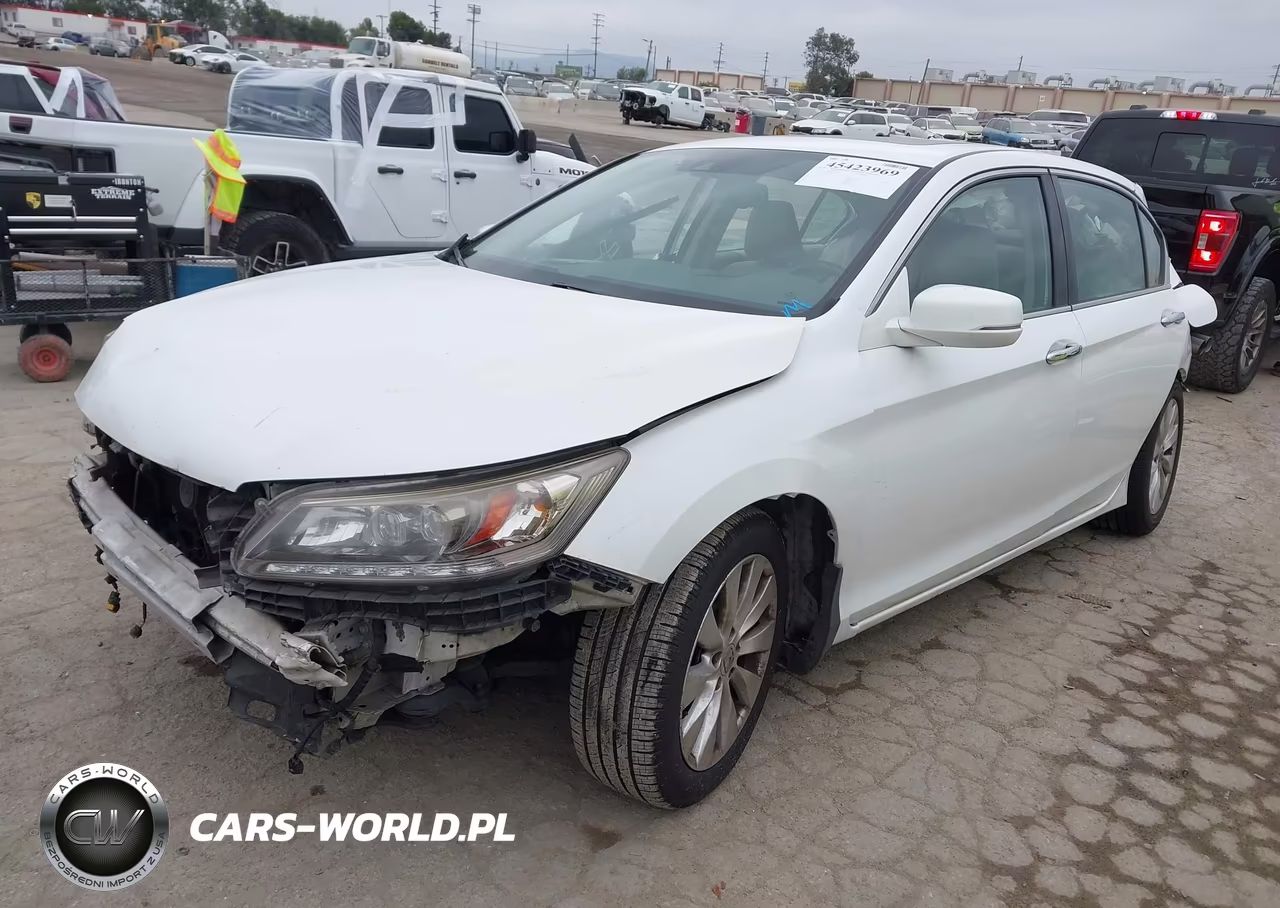 2015 Honda Accord Touring VIN:1HGCR3F93FA021021 - 2