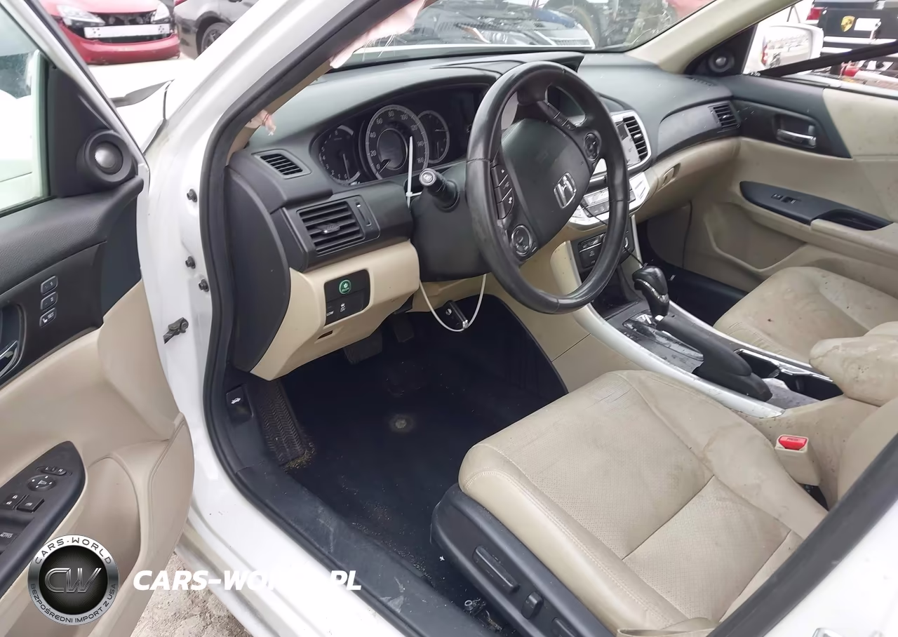 2015 Honda Accord Touring VIN:1HGCR3F93FA021021 - 5