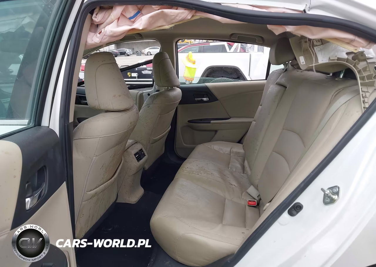 2015 Honda Accord Touring VIN:1HGCR3F93FA021021 - 8