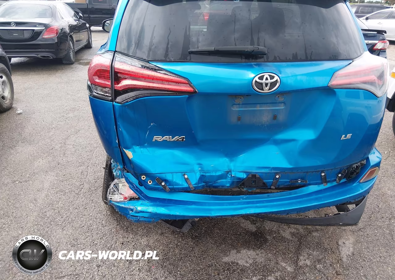 2017 Toyota Rav4 Le VIN:JTMZFREV5HJ710242 - 17