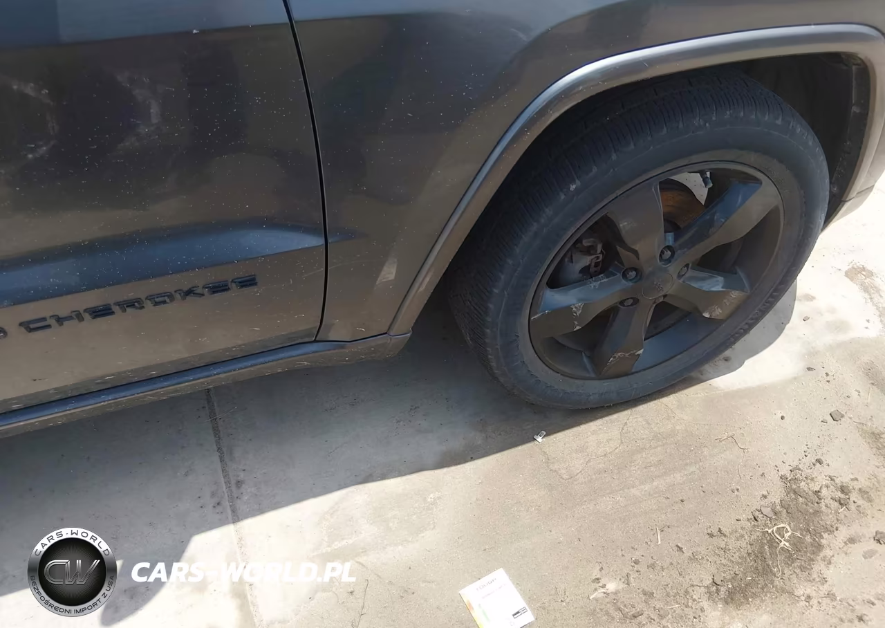2015 Jeep Grand Cherokee Altitude VIN:1C4RJFAG7FC208032 - 19