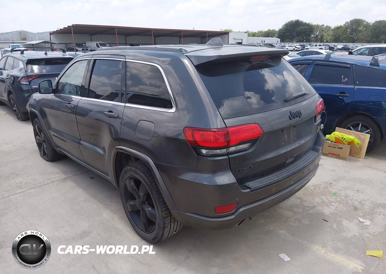 2015 Jeep Grand Cherokee Altitude VIN:1C4RJFAG7FC208032 - 3