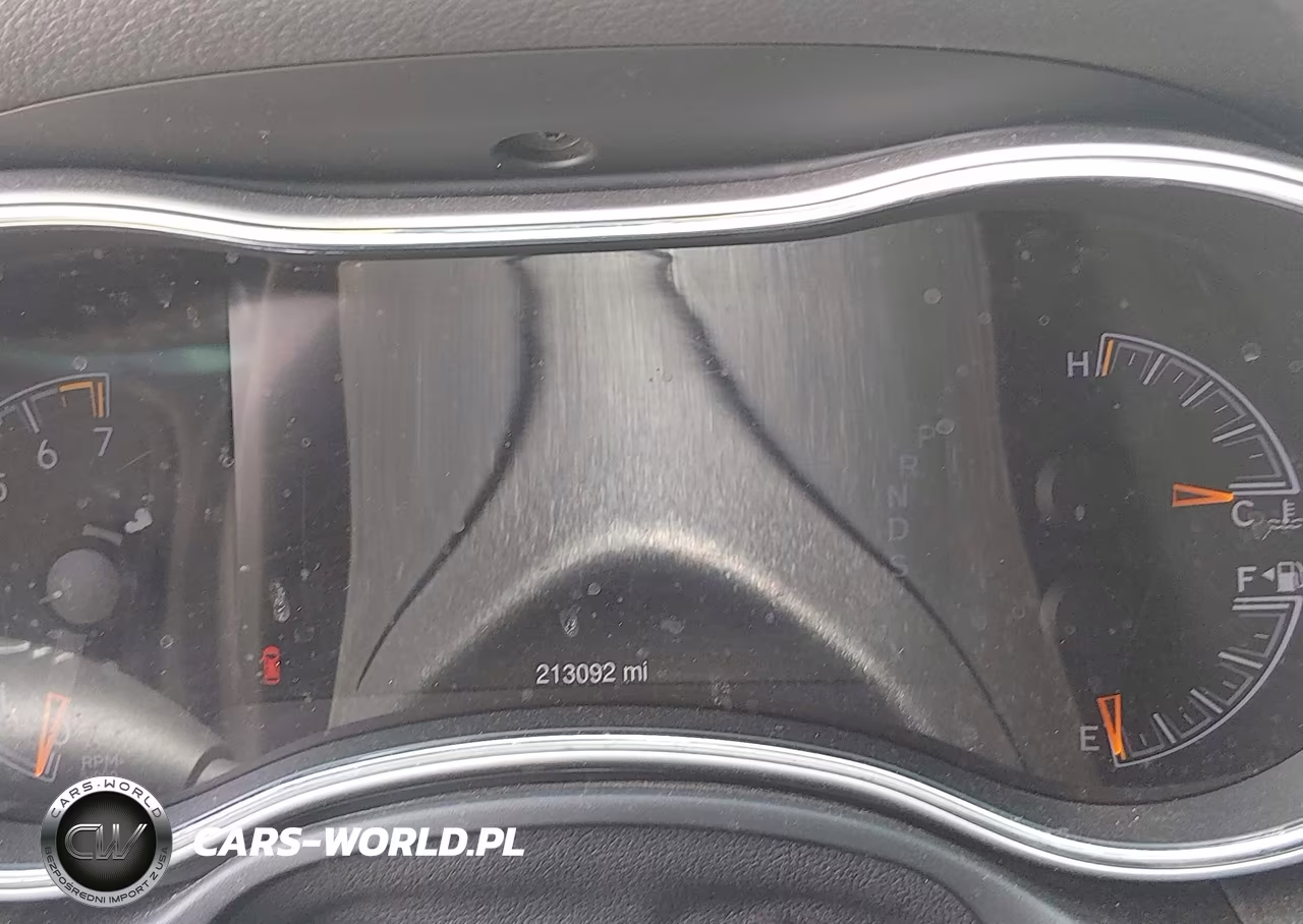 2015 Jeep Grand Cherokee Altitude VIN:1C4RJFAG7FC208032 - 7