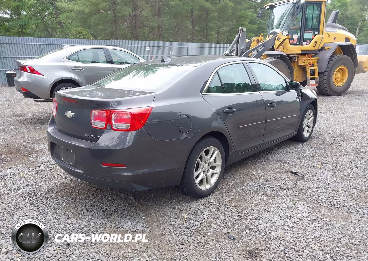 2013 Chevrolet Malibu 1Lt VIN:1G11C5SA6DF195838 - 4