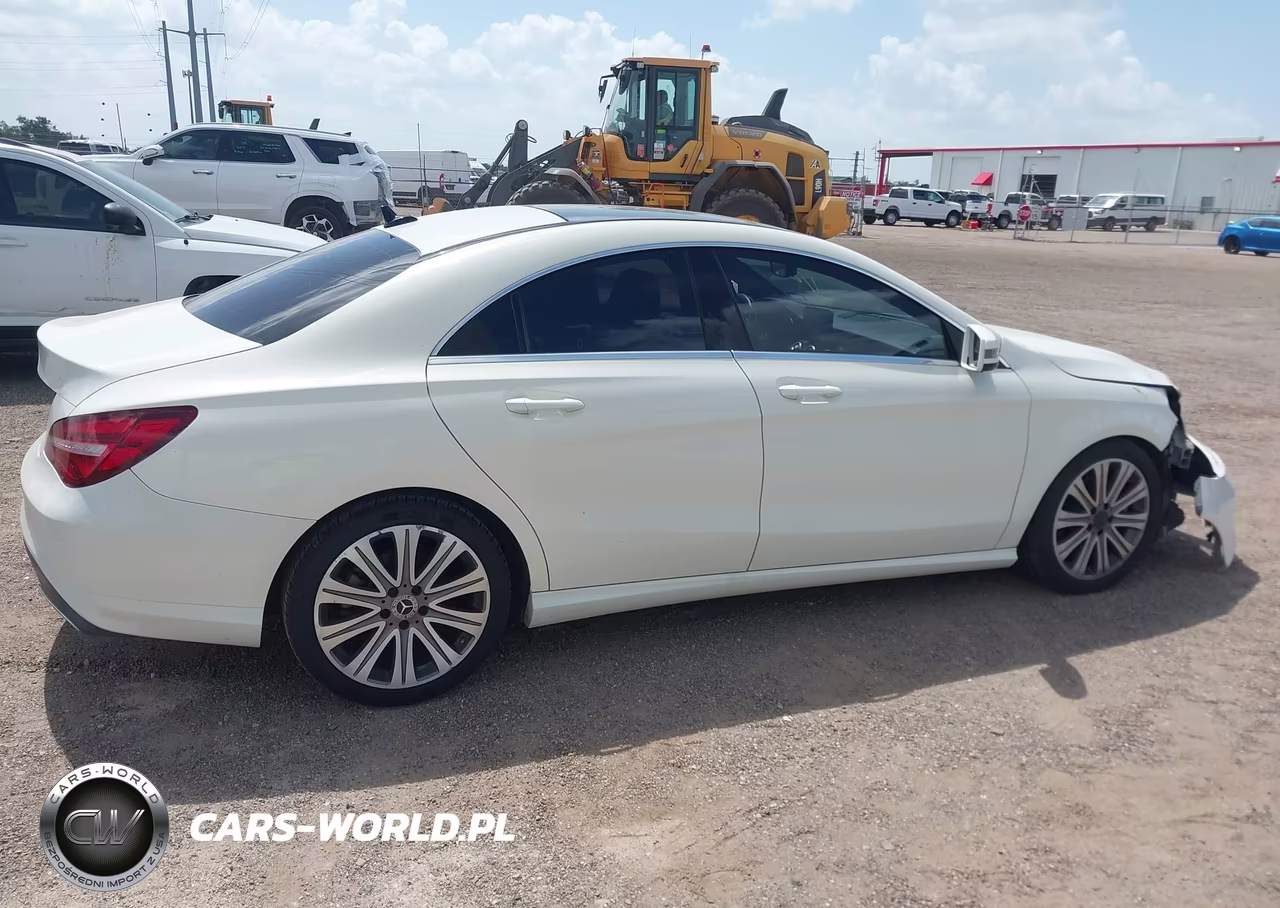2018 Mercedes-Benz Cla 250 VIN:WDDSJ4EB8JN519105 - 14