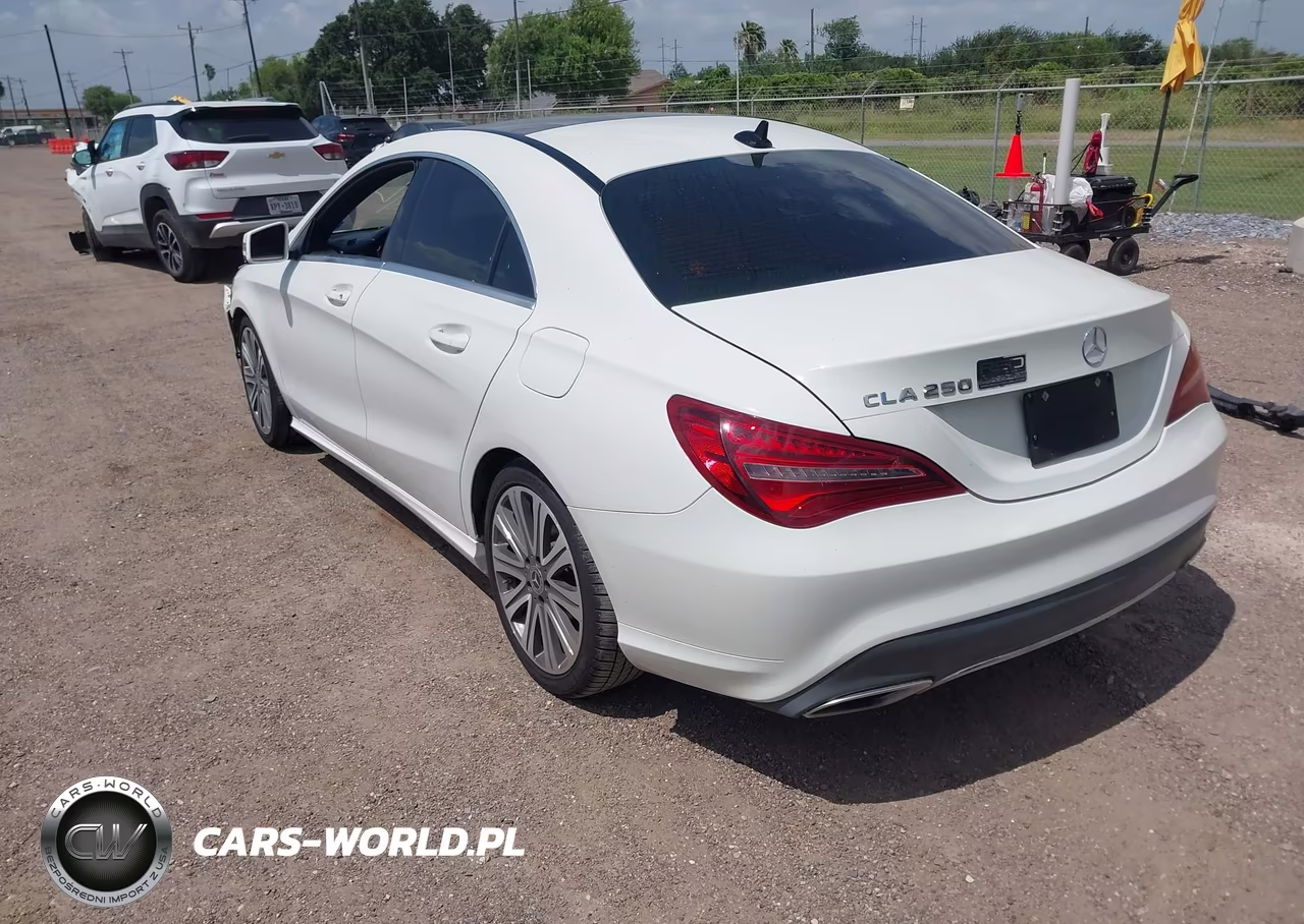 2018 Mercedes-Benz Cla 250 VIN:WDDSJ4EB8JN519105 - 3