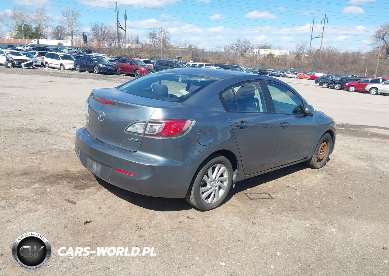 2012 Mazda Mazda3 I Touring VIN:JM1BL1V85C1659551 - 4
