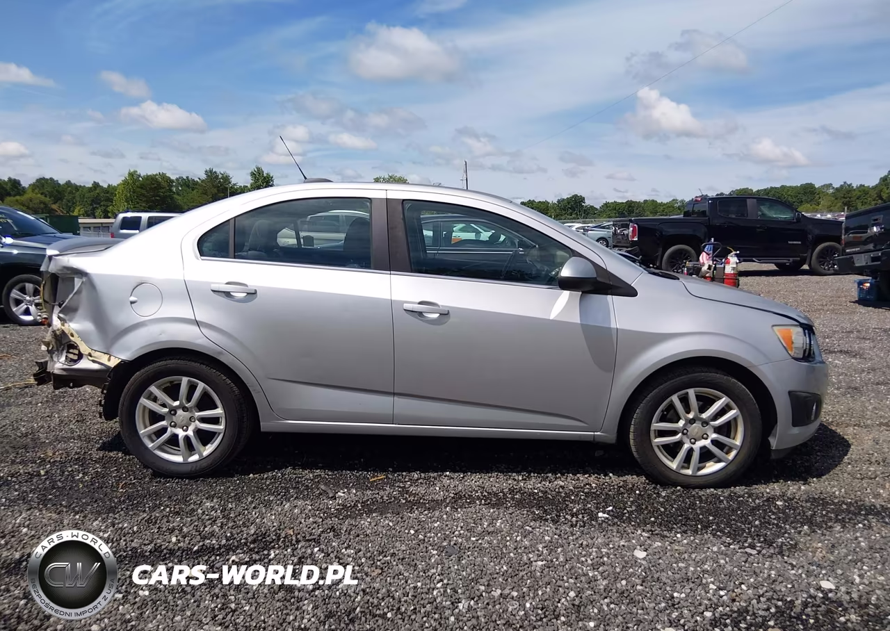 2015 Chevrolet Sonic Lt Auto VIN:1G1JC5SH1F4206143 - 14