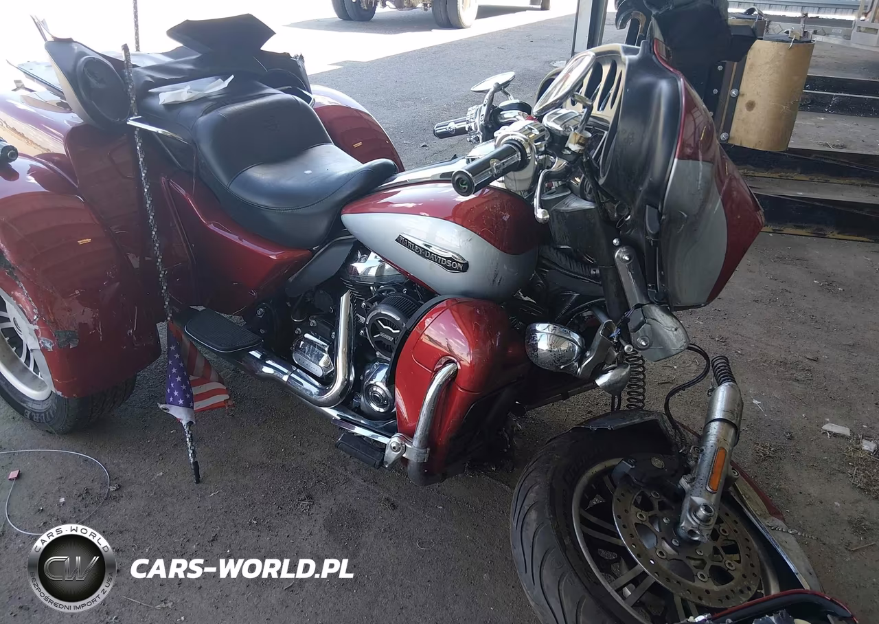 2019 Harley-Davidson Flhtcutg