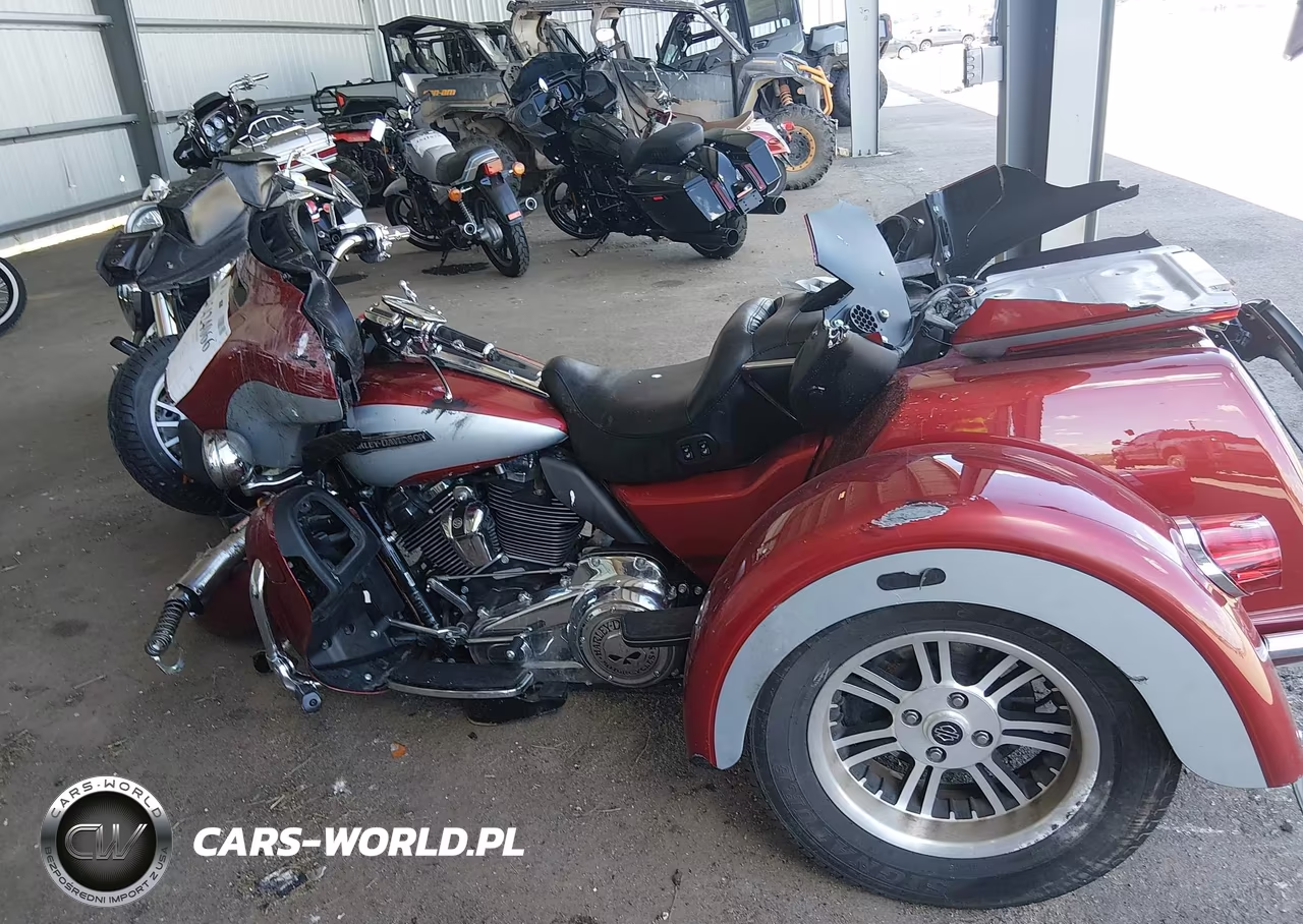 2019 Harley-Davidson Flhtcutg VIN:1HD1MAF12KB857246 - 12