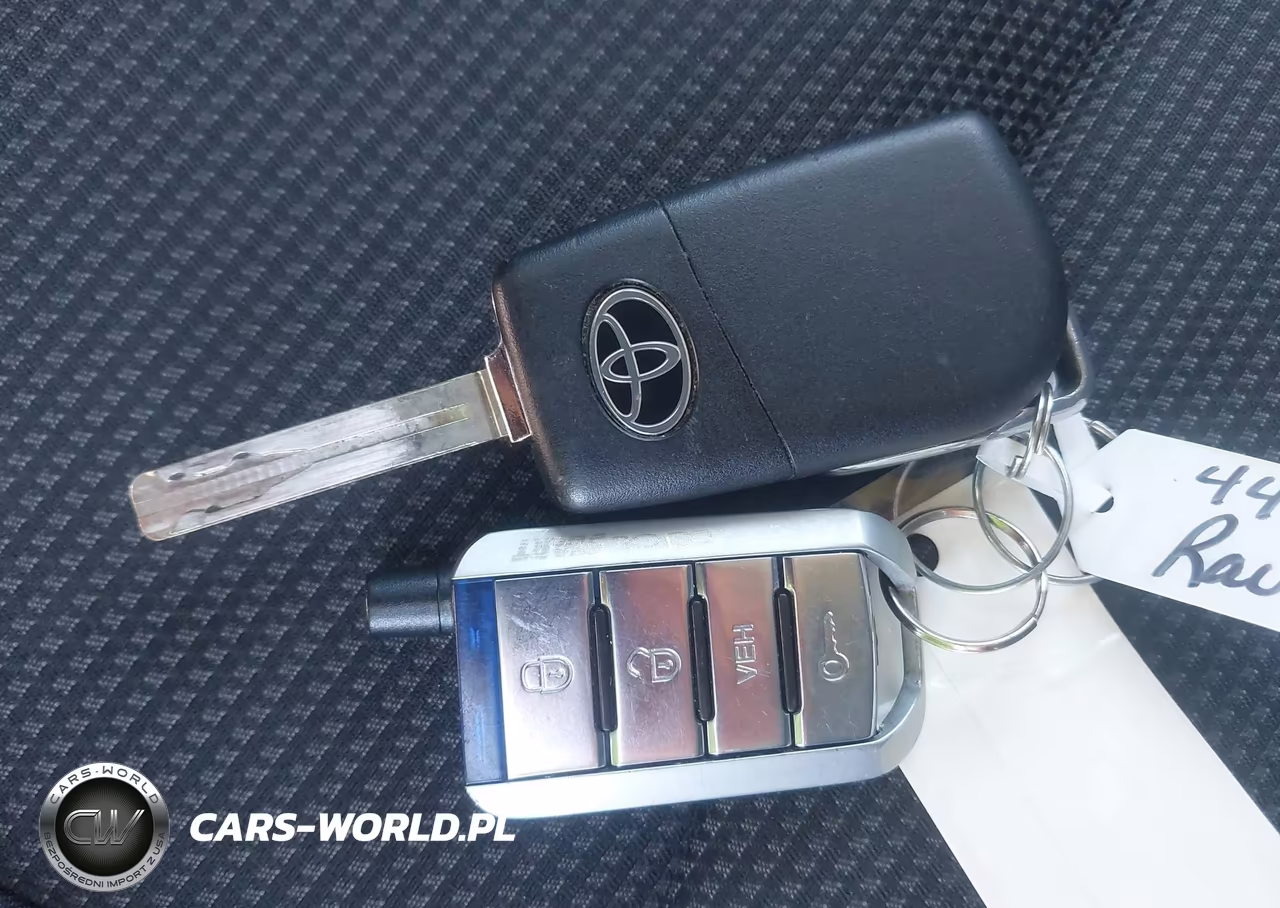 2019 Toyota Rav4 Le VIN:JTMF1RFV6KD003740 - 11